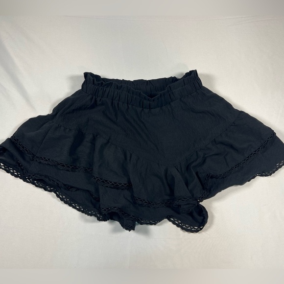 Women's Black Ruffle Skort - Picture 6 of 7
